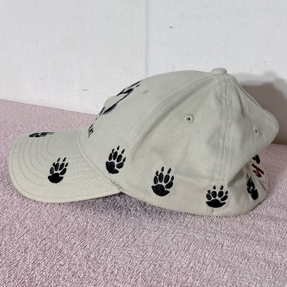 Beige Fort Smith N.W.T Wolf Paw Prints Hat Adult - Picture 4 of 9
